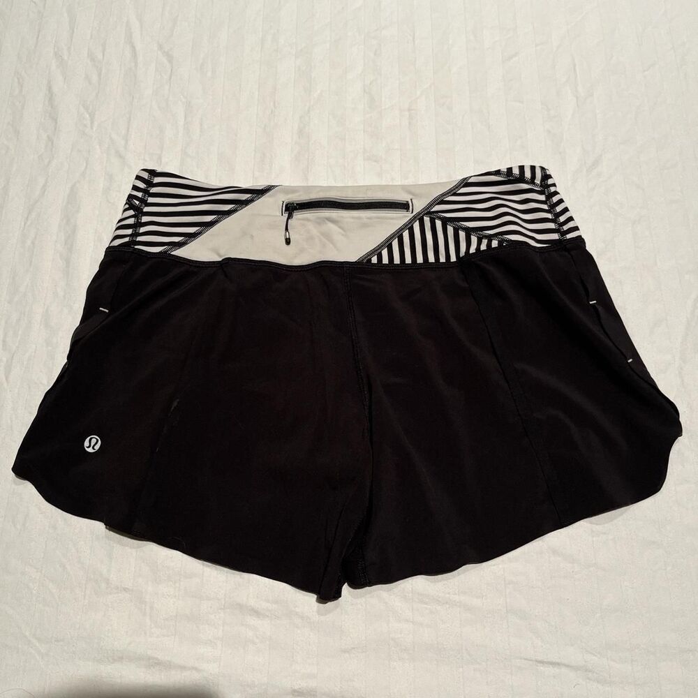 Lululemon Women's Black Shorts